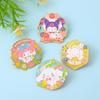 Broches Metálicos de la Serie Sanrio Más Vendidos, Dibujos Animados Kuromi, Cinnamon Dog, Kt Cat, Insignias de Moda Versátiles