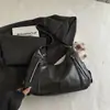 Outono de 2025 Novo Estilo Coreano Nicho Textura de Couro Macio Bolsa Tote de Axila Mochila Casual para o Dia a Dia Mulheres