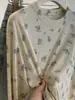 Camiseta de Manga Longa com Estampa Floral Fresca Estilo Coreano para Mulheres Outono Solta Relaxada Emagrecedora Pulôver Top Casual Top de Gola Redonda