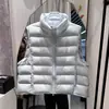 Chamarra de Plumas Pinghu 2026 Invierno Nuevo Estilo Coreano Engrosada 90% Pluma de Pato Blanca Chaleco de Canalé para Mujer, Corto Holgado con Cuello Alto