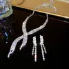 Conjunto de Colar e Brincos com Pingente de Gota d'Água Cruz de Diamante e Franja Corrente de Clavícula Versátil da Moda Luxo Acessível Joias de Alta Qualidade
