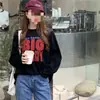 Camiseta Blanca Minimalista de Manga Larga con Letra para Mujer, Nuevo Estilo Primavera y Otoño 2026, Corte Holgado, Marca de Moda, Capa Interior, Top para Estudiante