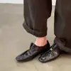 Primer Encuentro con el Diseño de Moda Versátil de Cuero para Mujer con Tacón Bajo, Plisado y Punta Cuadrada de la Temporada, Estilo Old Money de Alta Gama