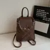 Mochila de moda estilo coreano con bordado acolchado para mujer 2026 Nueva Mochila Simple Gran Capacidad Portátil Bolso para Viajes Cotidianos Tendencia