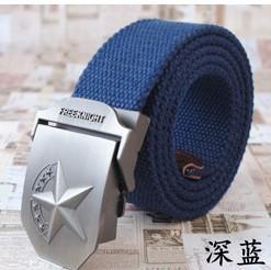 深蓝色