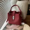 Moda Transfronteriza Popular Bolso Pequeño para Mujer 2025 Nuevo Bolso Cruzado Versátil de Gama Alta Bolso de Hombro de Mano