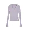 Novidades para o início do outono~ Suéter de tricô branco com gola V para mulheres, estilo fino, caimento justo, gola polo elegante, blusa de manga sino