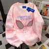 Moletom Rosa Tie-Dye Divertido Gola Redonda Estilo College para Mulheres 2025 Nova Marca de Moda Americana Top Estampado do Homem-Aranha