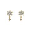 Pendientes Navideños de Copo de Nieve de Cristal de Lujo de Alta Gama con Aguja de Plata S925, Pendientes de Botón con Diseño de Nicho Moderno Único y Elegante para Otoño e Invierno