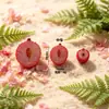 Brinquedo de Fruta Mirtilo Meio Cortado Simulada Mini Fruta Pêssego Pingente de Chaveiro Fofo Acessório de Fivela de Sapato DIY