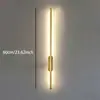 Lámpara de pared enchufable para mesita de noche, diseño minimalista, forma de tira larga, tres temperaturas de color, amigable con la vista, para leer, ambiente de dormitorio, pequeña luz nocturna, no requiere perforación