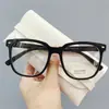 Gafas negras de estilo coreano, modernas, retro, con montura negra, adelgazantes, para hombres y mujeres, populares en línea, anti luz azul, efecto adelgazante para teléfonos móviles