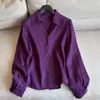 Camisa nueva de lino color liso 2026, camisa pequeña, solapa, cuello en V, manga larga, prenda exterior, cárdigan entallado a la cintura, venta al por mayor H06FT611059