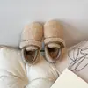 Zapatos tipo Birkenstock para niños, pantuflas de invierno forradas de felpa para mujer, zapatos de algodón de invierno de moda para niños, nuevo estilo engrosado para uso en exteriores, zapatos para niñas