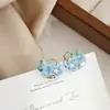 Sombra de Flor Mariposa Alrededor ~ Pendientes de Flor de Cristal Rosa Azul Hechos a Mano Pendientes de Mariposa Frescos Dulces Pendientes de Diseñador de Nicho