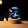 Luz Noturna de Bola de Cristal Gravada em 3D Estéreo Transfronteiriça Luz Colorida Base de Madeira Decoração de Mesa de Quarto Presente da Temporada de Formatura