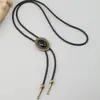 Cinto de Couro PU Longo Ajustável para Homem com Fivela de Gravata Borboleta Nova Estilo Velho Oeste Americano Personalizado