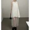 Estilo Nuevo de Verano 2026 Diseño de Moda Sencillo y Elegante Que Luce Juvenil y Adelgazante con Cuello Halter y Diseño de Vestido Linterna