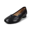 ¡Clásico atemporal! Zapatos de tacón medio ultra suaves y favorecedores con punta dividida de Margiela, zapatos de piel de cordero con diseño de pezuña de cerdo de corte bajo, otoño 2026