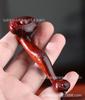 Madera de sándalo rojo lobular tallado dios valiente de la riqueza llavero colgante pieza de nogal de madera artesanías de juego cultural pieza de mango