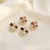 Brincos de Flor de Gardênia Versáteis Super Feéricos, Brincos Florais Doces e Elegantes Estilo Coreano, Acessórios de Orelha de Luxo Leve Exquisitos de Nicho Atacado