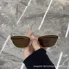 Gafas de sol triangulares elegantes, novedad transfronteriza, Amazon, diseño de montura cuadrada pequeña, sentido del diseño, gafas de sol metálicas para hombre y mujer, gafas de pasarela
