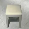 Banqueta de Plástico Estilo Luxo Leve para Uso Doméstico, Extra Grossa, Moderna e Simples, Empilhável, Confortável para Sentar por Longos Períodos, Banqueta Alta, Banco