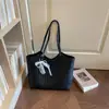 Bolsa Tote de Palha Grande Capacidade Feminina Outono 2026 Novo Estilo Textura de Nicho Bolsa de Mão Casual para o Dia a Dia Bolsa de Ombro Único