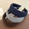 Diadema de punto trenzado retro para otoño e invierno, diadema ancha de ala ancha y copa alta, color liso, accesorio para el cabello adelgazante para mujer