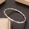 Pulseira de Bambu com Design Personalizado Transfronteiriço Europeu e Americano, Pulseira de Aço Inoxidável 18K com Design Geométrico Criativo Simples de Nicho para Mulheres