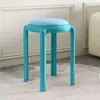 Banqueta de plástico estofada estilo meados do século para uso doméstico, novo modelo 2026, empilhável, espessa, adequada para mesas de jantar, alta e redonda, para convidados e como banqueta extra