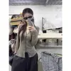 Camiseta de Manga Larga a Cuadros Bloque de Color, Consciente del Diseño, Versátil para Mujer, Otoño, Sencilla, Elegante, Corte Ajustado, Top Favorecedor para Ropa de Abrigo