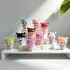 Estilo Chino Pueblo Yao Adorno Pequeño Muñeco de Resina Lindo Figura Juguete para Niños Decoración de Escritorio Regalo Disponible en Varios Colores