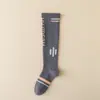 Calcetines de compresión profesionales para pantorrillas para mujeres Tenis Bádminton Yoga Fitness Correr Calcetines de compresión para piernas Adelgazantes