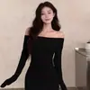 Vestido Sexy de Hombro Único con Mangas Largas, Estilo Socialité, Ajuste Ceñido, Hombros Descubiertos, Vestido Corto Bodycon, Nuevo Estilo Primavera y Otoño