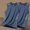 2025 nova camiseta masculina de seda gelada, colete esportivo solto de verão, fitness, secagem rápida, sem mangas, camiseta fina