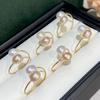 Anillos de Perla Natural de Venta Caliente en Otoño al por Mayor Elásticos Rellenos de Oro de 14K Perla de Arroz Anillo Sencillo Anillo Doble Lujo Ligero Estilo Simple Transmisión en Vivo