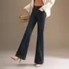 Calça Feminina Micro-flare com Strass Hot-fix Moda Outono/Inverno 2026 Novo Estilo Jeans Stretch Emagrecedor Plus Velvet Calça Longa Versátil com Temperamento