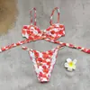 Traje de baño de dos piezas con estampado floral fresco y sencillo para mujer 2026 Nuevo estilo Bikini de triángulo Push-Up de cintura baja Bikini sexy de comercio exterior