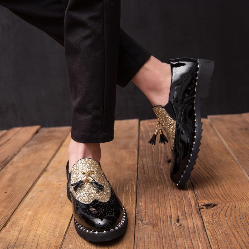 男士尖头一脚蹬皮鞋