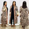 Comercio exterior transfronterizo de Amazon otoño e invierno AliExpress mujeres europeas y americanas estampado labios gruesos estampado leopardo abrigo de nailon top