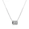 Collar Mágico de Acero de Titanio Versátil que No se Desvanece para Mujeres, Exquisito y Compacto, Hace que la Cara Parezca Más Pequeña, Adecuado para Estudiantes de Clase Pequeña y Fiestas, Cadena para la Clavícula