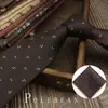 Gravata Masculina Cor Café Retrô Amarrada à Mão Britânica 8cm Formal Negócios Casamento Presente para Noivo Caixa Tendência