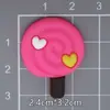 Placa inglesa rosa de Barbie parche de pegamento suave de PVC funda de teléfono DIY accesorios para el cabello zapatos con agujero accesorios de flores venta al por mayor