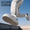 Chinelos de Algodão Impermeáveis Tudo Incluído para Homens, Estilo Outono/Inverno, Cabedal Xadrez de Ursinho de Desenho Animado, Forrados com Lã para Aquecimento, Solado Grosso, Sapatos de Algodão para Uso Externo