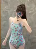 Maiô de Peça Única de Alta Qualidade, Novo Estilo, para Meninas, Roupa de Banho Profissional para Competição, Estilo Triângulo, Design Simples de Corrida