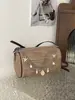 Bolso Boston Estilo Vacaciones de Verano en la Playa 2026, Bolso Almohada de Gran Capacidad, Bolso Cruzado de Alta Gama para Mujer