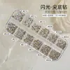 Arte de Unhas Estilo Japonês com Strass de Fundo Pontiagudo, Strass Empilhados, Strass Brilhantes, Decorações para Unhas, Strass de Vidro, Strass Coloridos Empilhados Decorativos