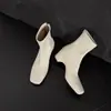 Botines negros de 5.5 cm, elegantes y con estilo, colección otoño/invierno 2026, punta cuadrada, tacón grueso, con cremallera trasera, botas ajustadas