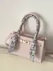 Bolso de mujer de alta gama transfronterizo, nuevo modelo 2026, bolso de hombro con estampado de cocodrilo, bolso cuadrado pequeño cruzado de moda y versátil de nicho
